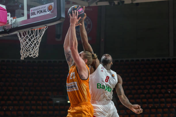 令观众汗颜 令观众汗颜