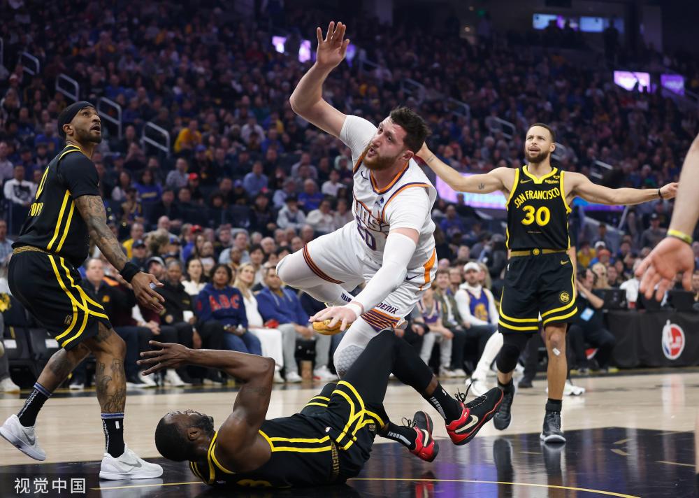 由他完成垫 由他完成垫